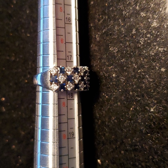 14kt white gold diamond and sapphire ring sz 7.25 - Picture 11 of 16